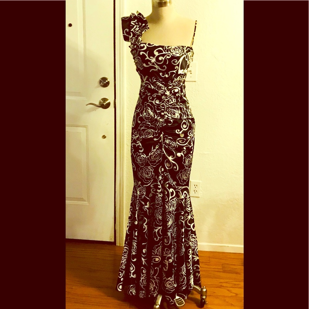 Jump💃🏻 like new👠